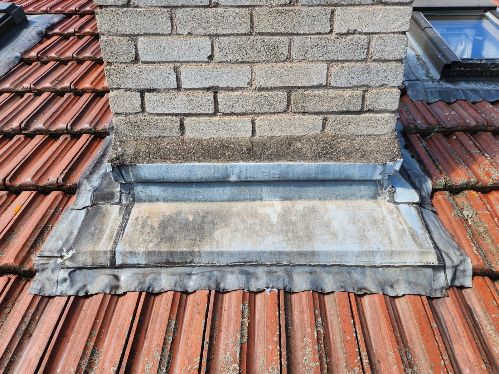 Solin cheminée avant